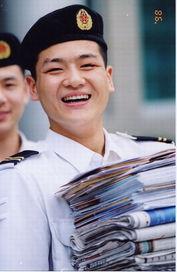 周亚文的照片,光影中的时代印记