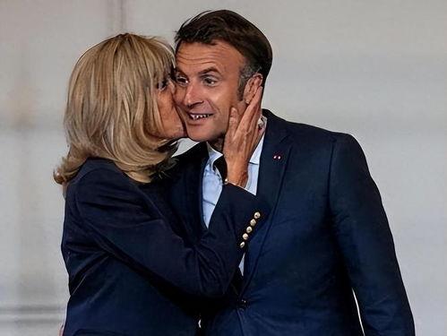 马克龙妻子个人资料,优雅与智慧并存的教育家